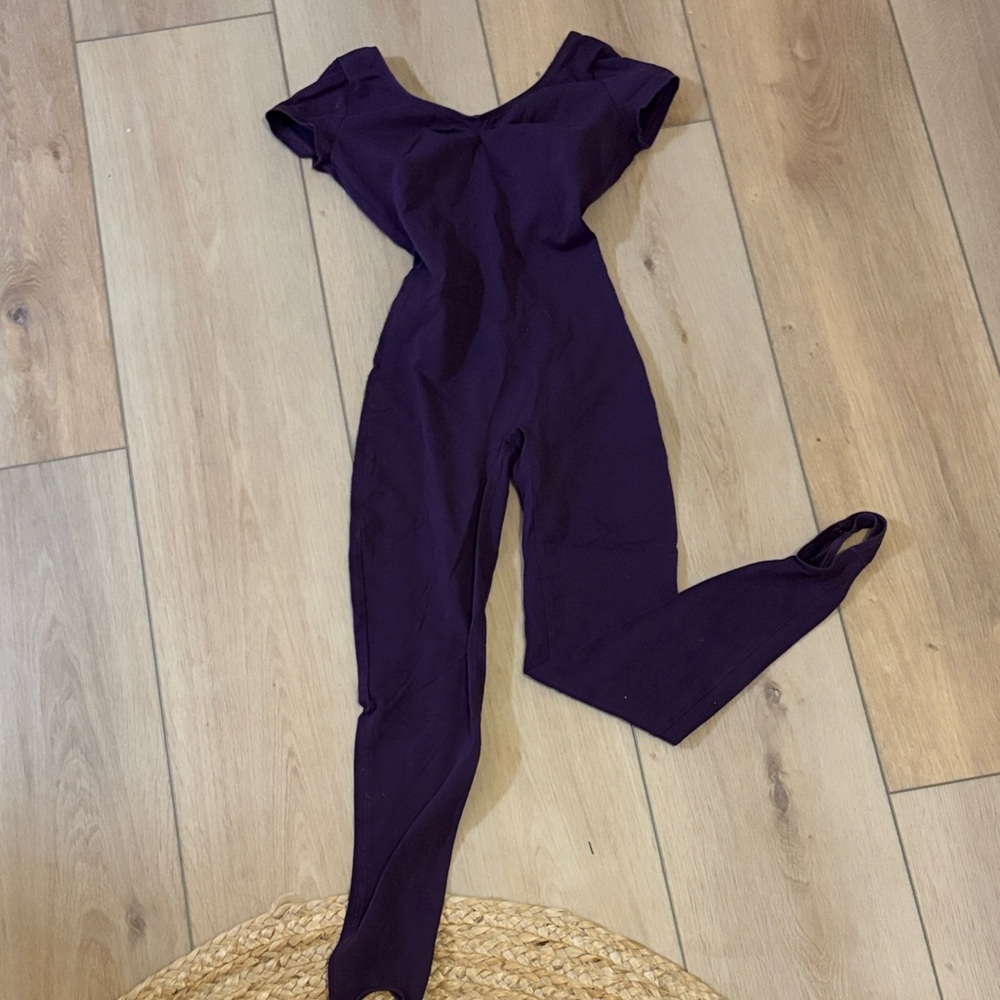 Plume stirrup style unitard for ballet (XS) 💜